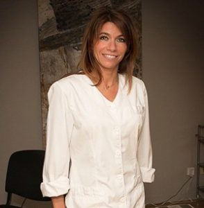 Dr Véronique Abou